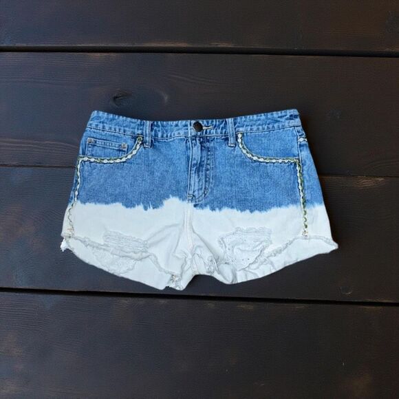 Free People Faded Cut Off Lace Denim Shorts Size 29 #78 - Picture 1 of 4